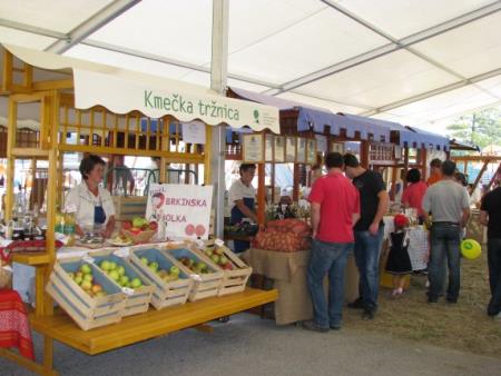 KMETIJSKA TRŽNICA 2009 1